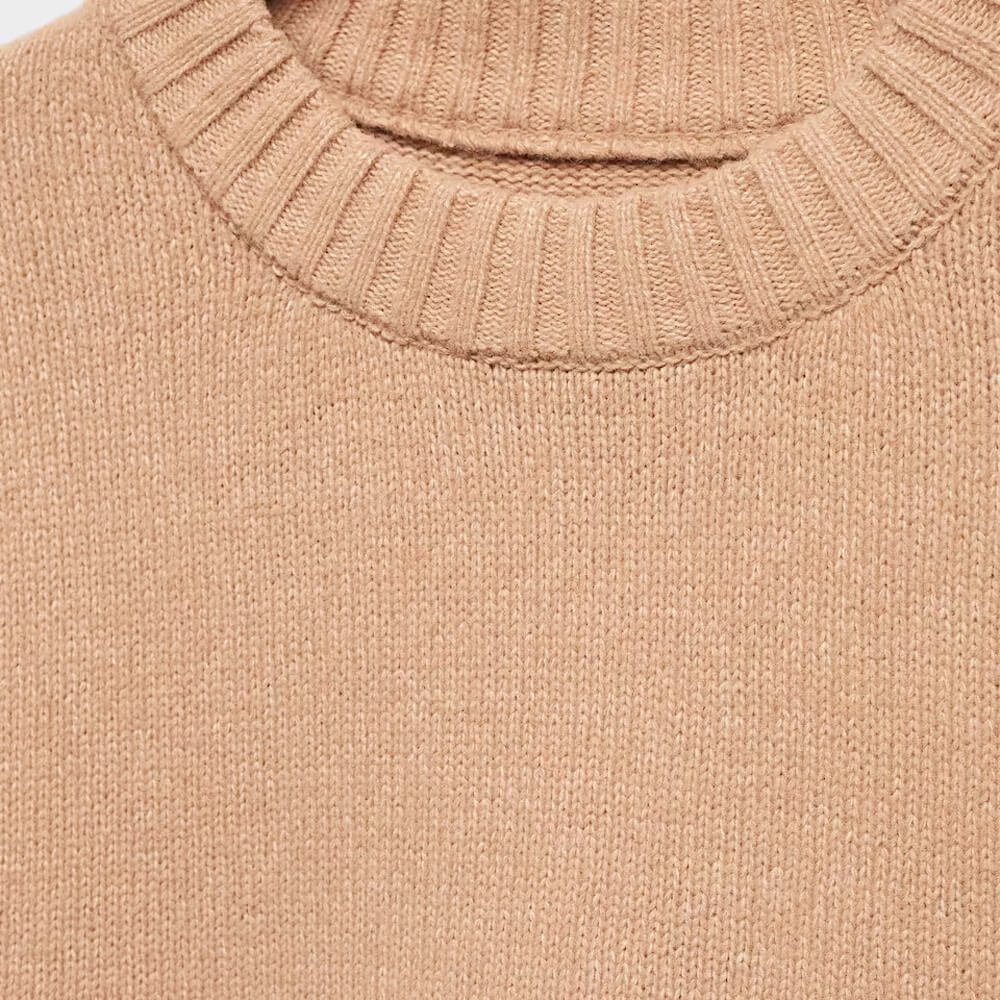 Round-neck knitted sweater - Image 2